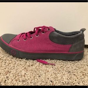 Ugg low top sneakers
